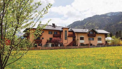 Hotel Edelweiss Kitzbuhel Lakes and Mountain